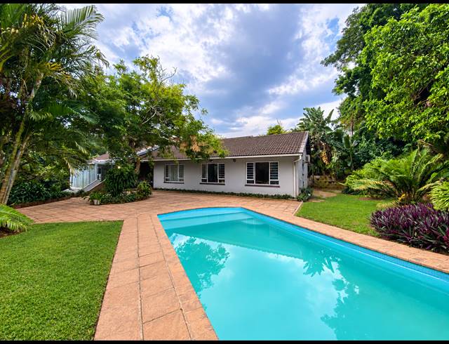 4 BEDROOM FREESTANDING FOR SALE IN WESTBROOK